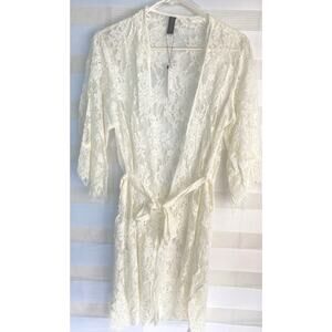 STYLESTALKER Olivia Eye lashed Lace 1/2 Sleeves Coverup Belted White Robe XS NWT